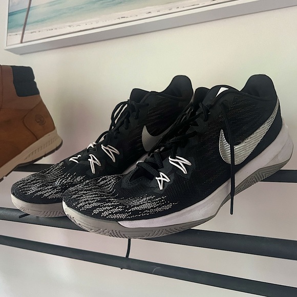 Nike Other - Nike 2020 Zoom Evidence 2 'Black Metallic Silver black white runners basketball